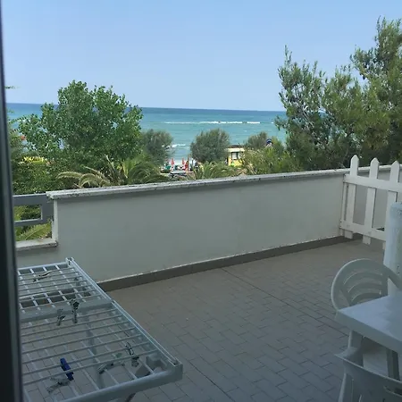 فندق مبيت وإفطار Il Cenerino *
