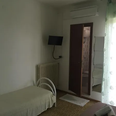 Il Cenerino Bed and Breakfast *